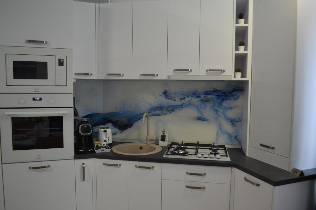Blue Wave Luxury Apartment Mamaia Nord Azimuth Beach Năvodari Esterno foto